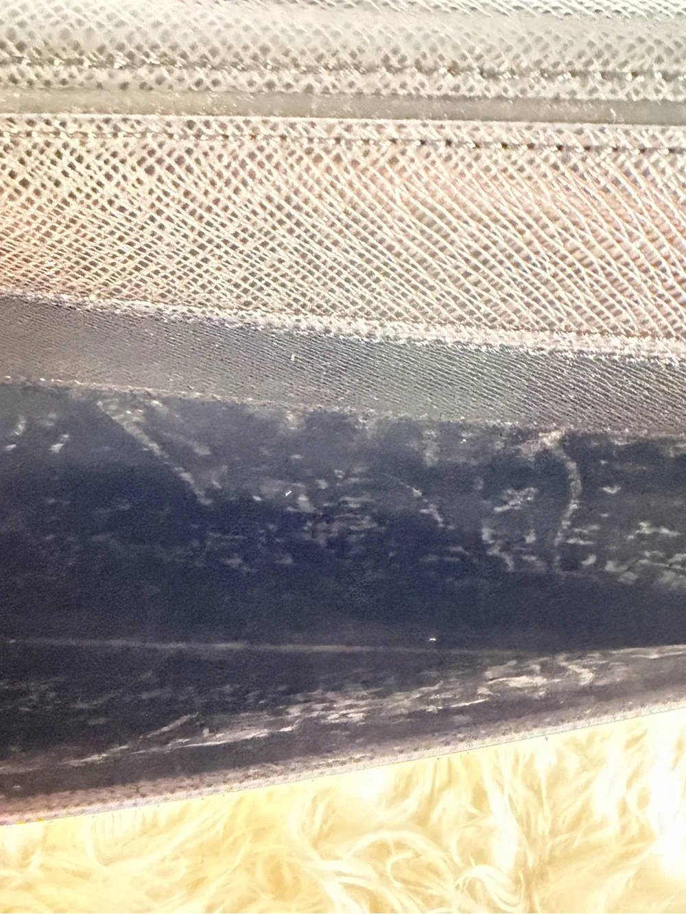 Louis Vuitton Taiga President Classeur Briefcase Black
